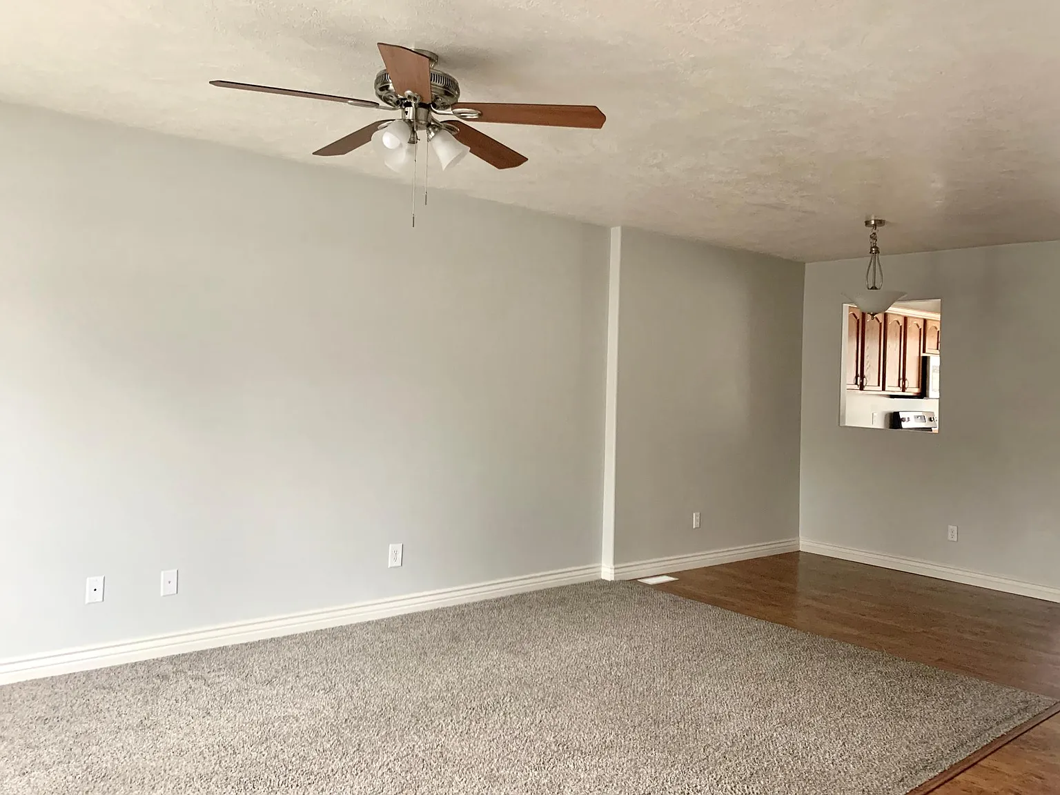 3 bed, 1.5 bath, 1400 sqft, $1,700 — Photo 2
