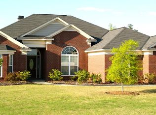 9013 E Lake Dr, Midland, GA