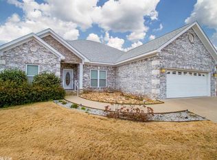 1122 Claycut Cir, N Little Rock, AR 72116