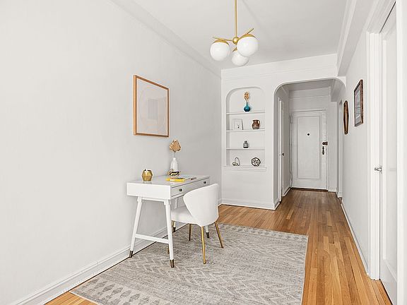 4th image of 44 Prospect Park W APT B7
