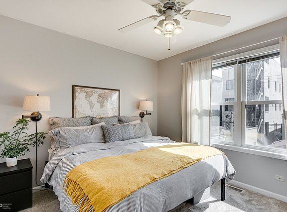 5th image of 1627 W Le Moyne St #2E