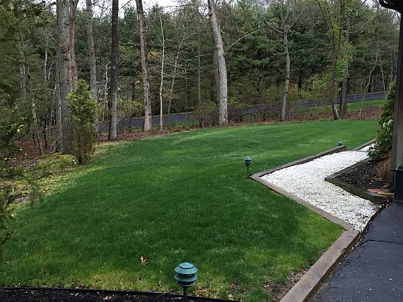5th image of 218 Northside Dr