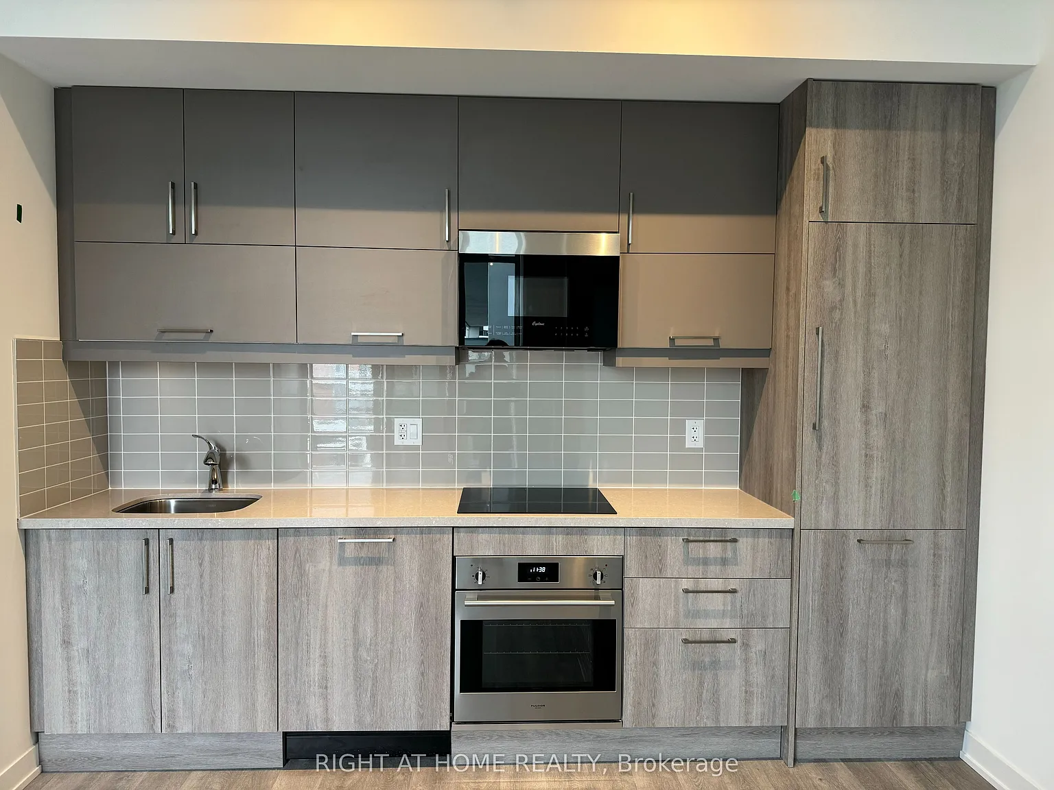 2 bed, $2,700 — Photo 3