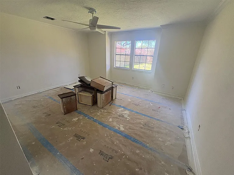 6918 Marisol Dr — Photo 10
