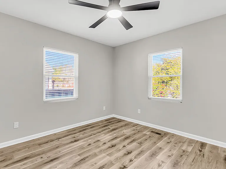 1187 Marquis Rd — Photo 35