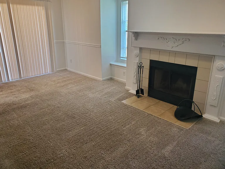 516 Thorncliff Dr #101 — Photo 8