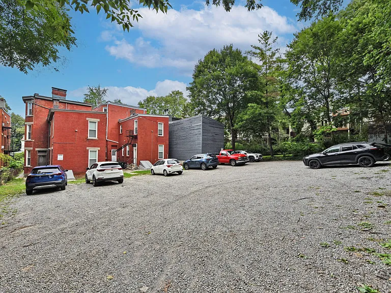 2226 Kemper Ln #3 — Photo 18