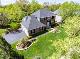 940 Erb Farm Ln, Naperville, IL 60563