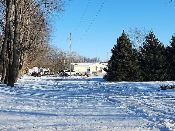 2nd image of 5240 Ostrum Rd