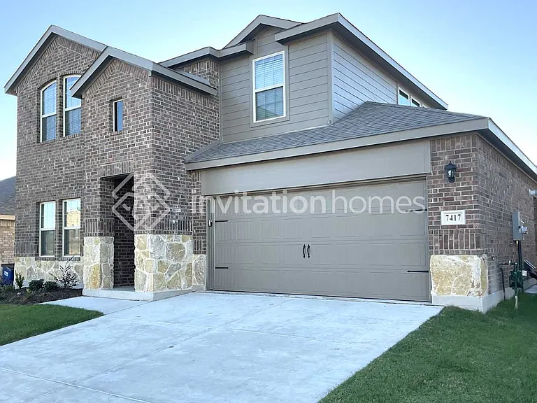 7417 Alfriston Pl — Photo 1