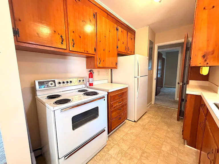 639 Windermere Blvd #A — Photo 8