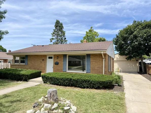 1010 Shorecrest DRIVE, Racine, WI 53402