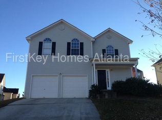 1097 Quail Hunt Dr, Riverdale, GA