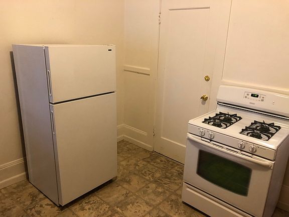 5th image of 1380 Washington St APT 2
