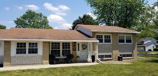 1st image of 481 Lillian Ln