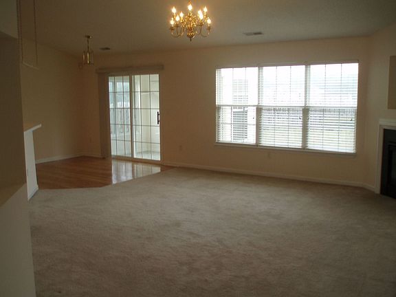 Great Rm/Dining Area