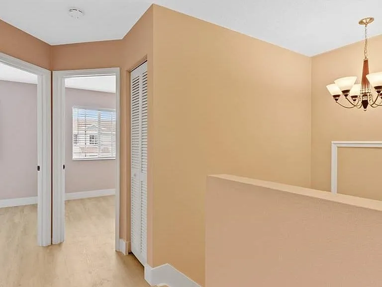 1186 SW 44th Ave — Photo 81