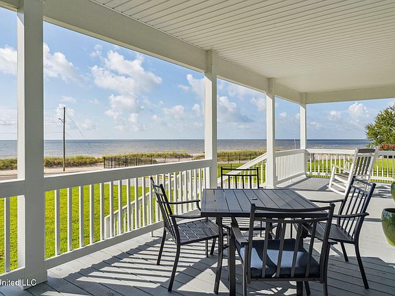 3rd image of 810 S Beach Blvd