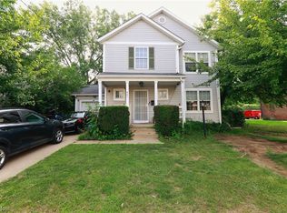 941 Ansel Rd, Cleveland, OH 44103