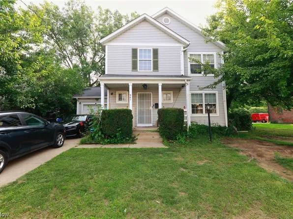 941 Ansel Rd, Cleveland, OH 44103