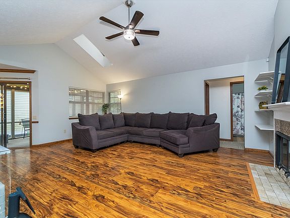 5th image of 7856 Trotwood Cir