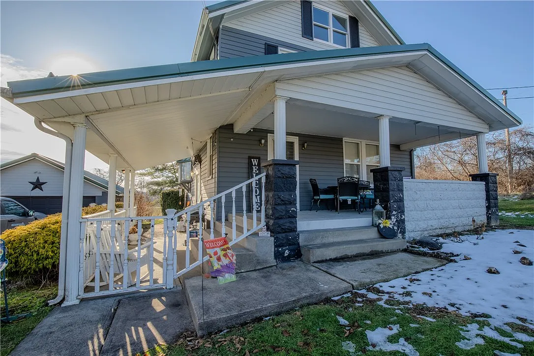 327 N Eighty Eight Rd photo 1