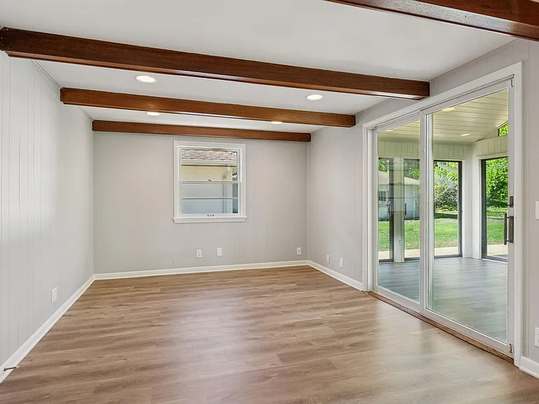 6416 Wilryan Ave — Photo 13