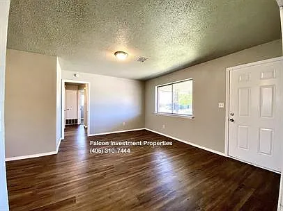 3156 SW 71st St — Photo 2