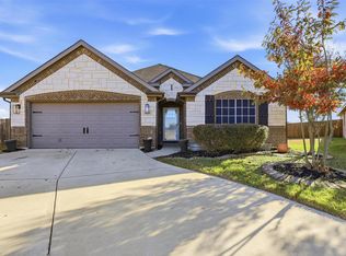 10329 Kingspoint Blvd, Fort Worth, TX 76140