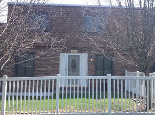 930 Wadsworth Rd #B-2, Medina, OH 44256