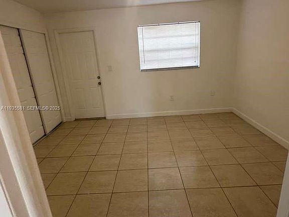 3rd image of 1770 SW 44th Ave APT 3