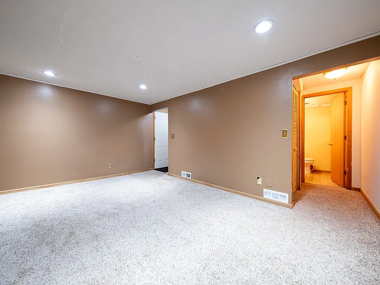 2708 Terraceview Ct N — Photo 16