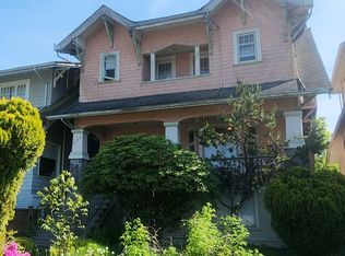 3142 W 2nd Ave, Vancouver, BC V6K 1K6