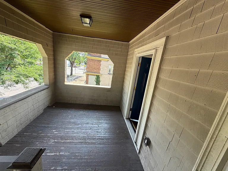 739 Genesee St #4 — Photo 11