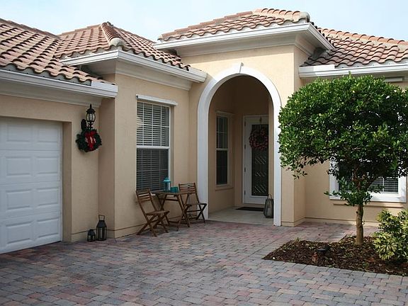 2nd image of 12014 Lazio Ln