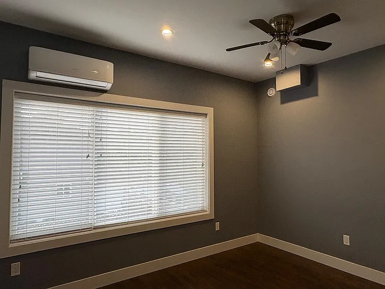 1309 Ewen Ave — Photo 10