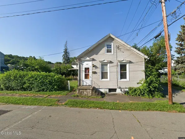 30 122nd Street, Troy, NY 12182