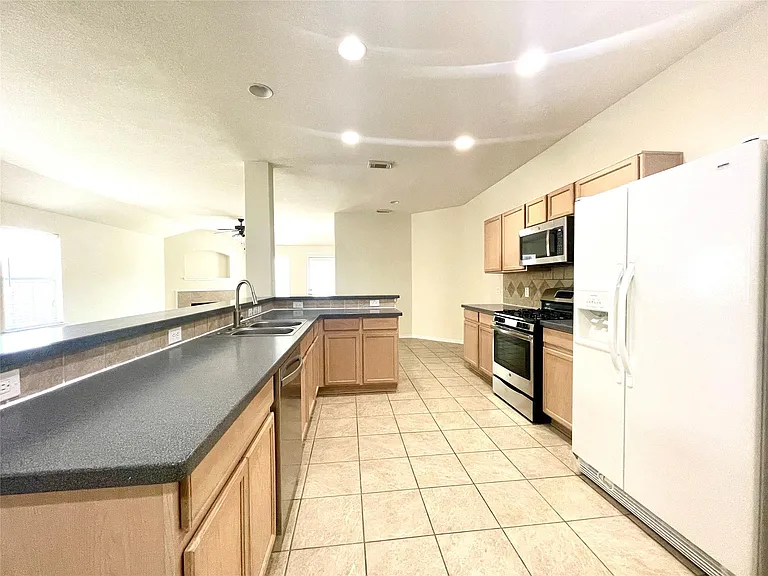 5811 La Crema — Photo 9