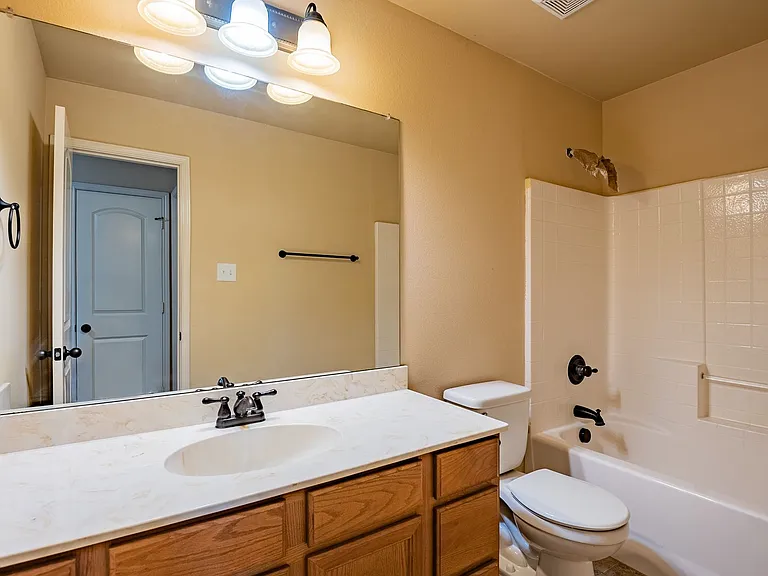 1426 Piedmont Dr — Photo 19