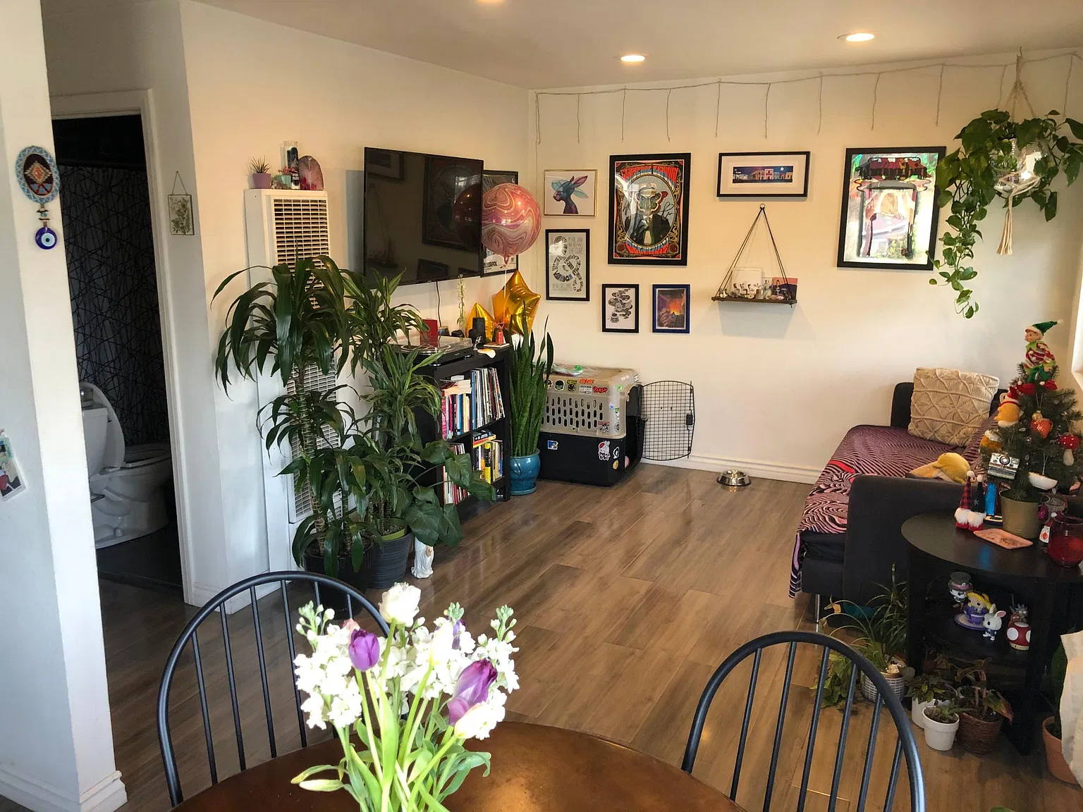 1 bed, 700 sqft, $2,000 — Photo 2