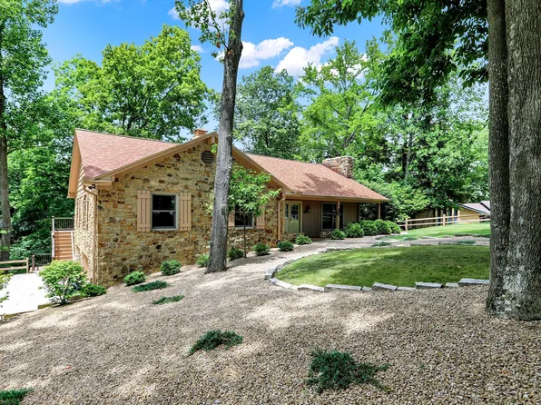 4710 W Quail Run, Trafalgar, IN 46181