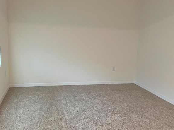 3rd image of 3713 Sungrove Cir