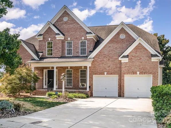 542 Buffinton Ct NW, Concord, NC 28027