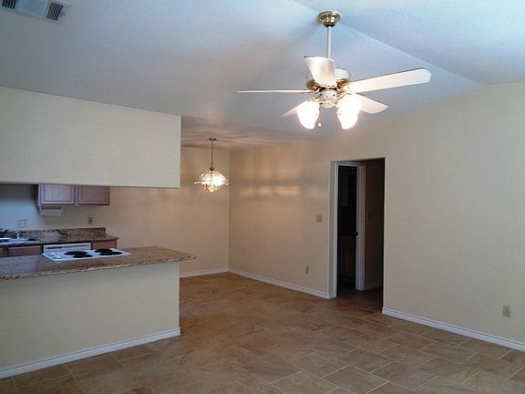 4th image of 2005 A & B Bluebonnet Dr