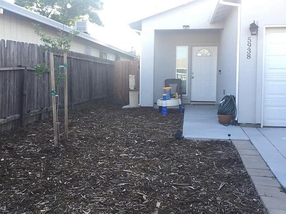 3rd image of 5938 Clover Manor Way