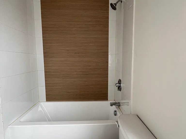 530 W Side Ave #3 — Photo 5