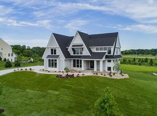 7844 Glen Crst, Woodbury, MN 55129
