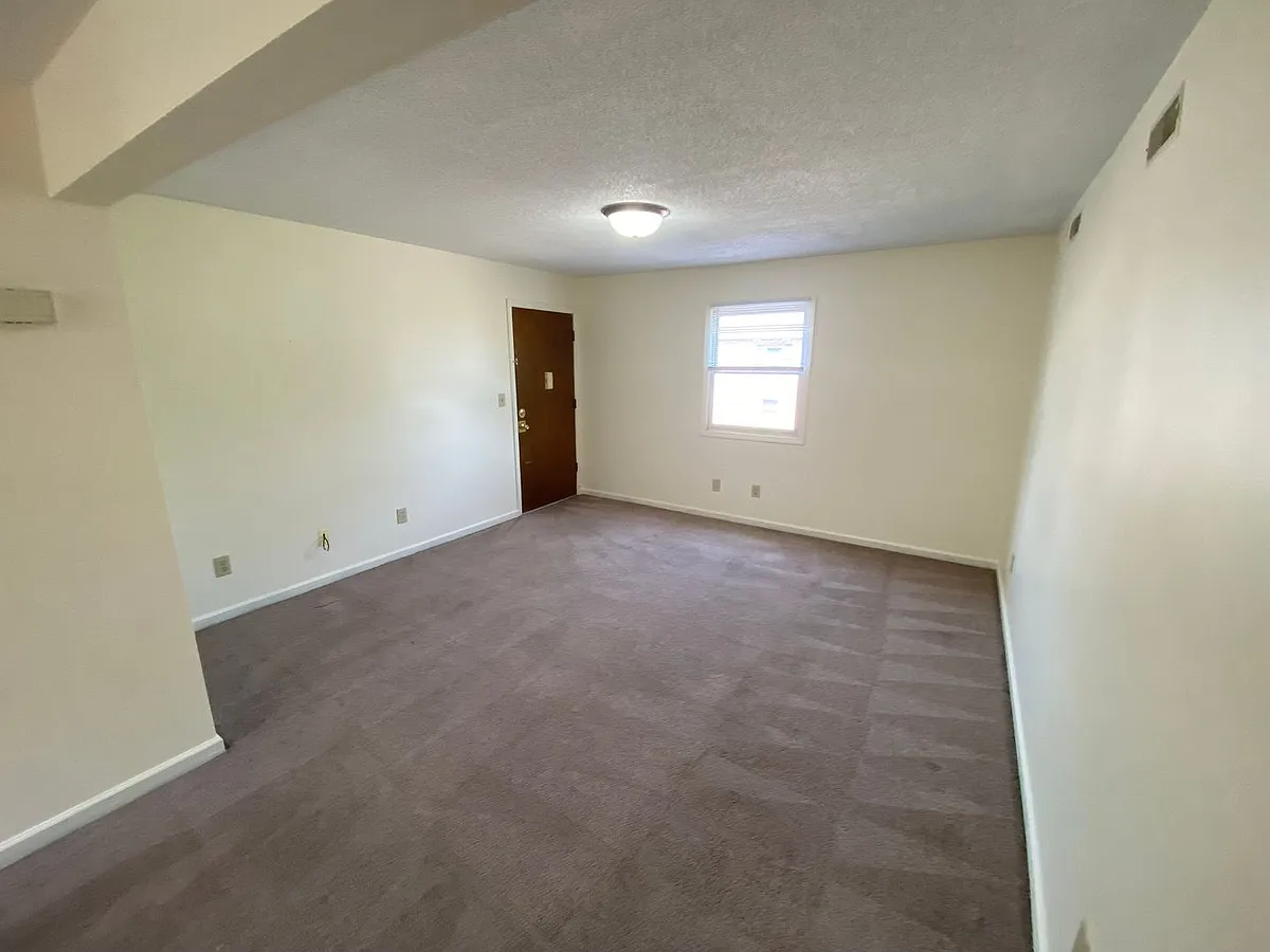 Building Photo - 2846 Whitener St