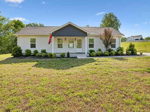 300 Still Point Rd, Smithville, TN 37166