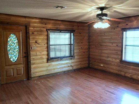 3rd image of 12478 Nursery Dr